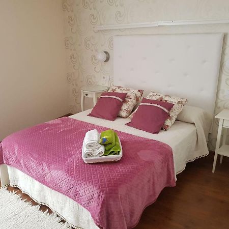 Apartamento Cine Colon Ribadeo Exterior foto