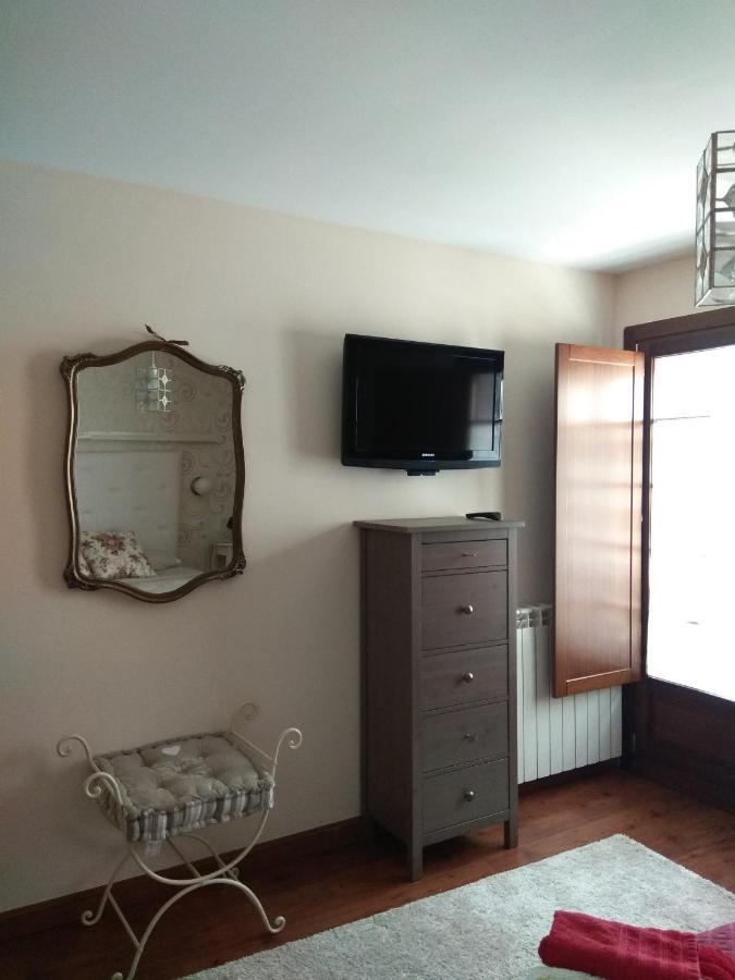 Apartamento Cine Colon Ribadeo Exterior foto